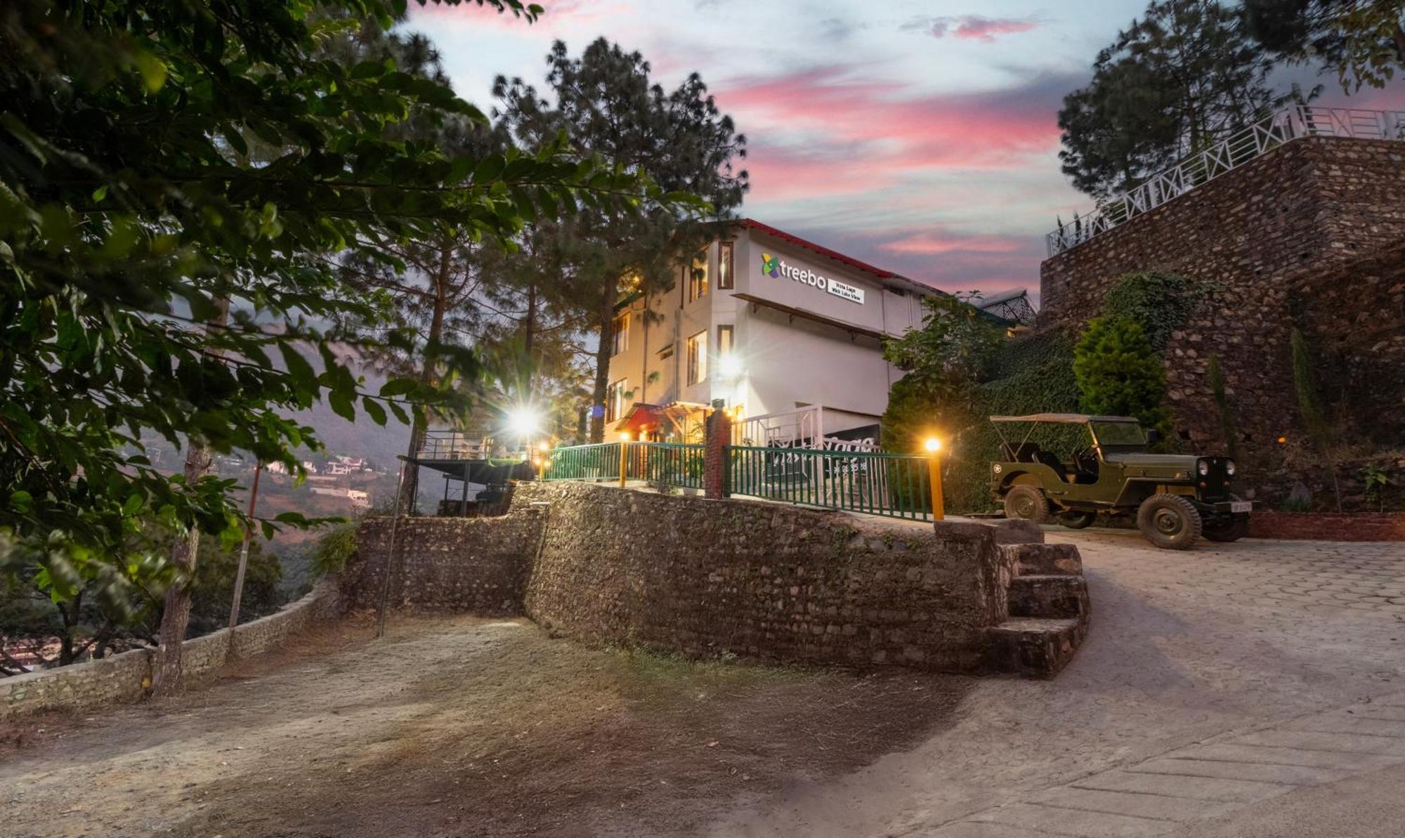 Treebo Vista Lago With Lake View Otel Bhīm Tāl Dış mekan fotoğraf